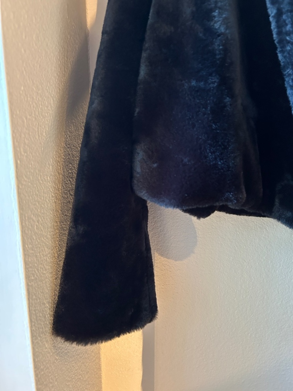 Blank NYC Black Faux Fur Teddy Jacket - Picture 3 of 6